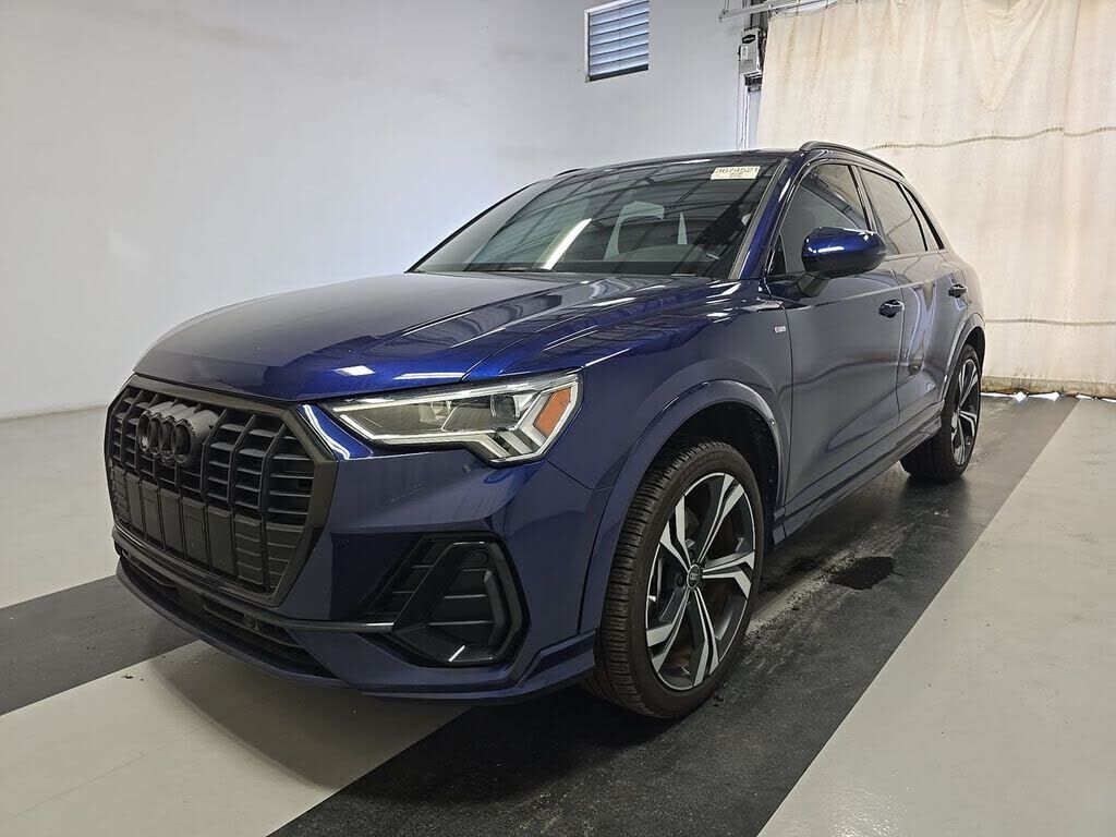 2023 AUDI Q3