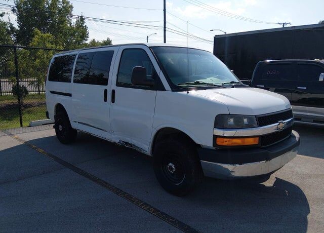 2012 CHEVROLET Express