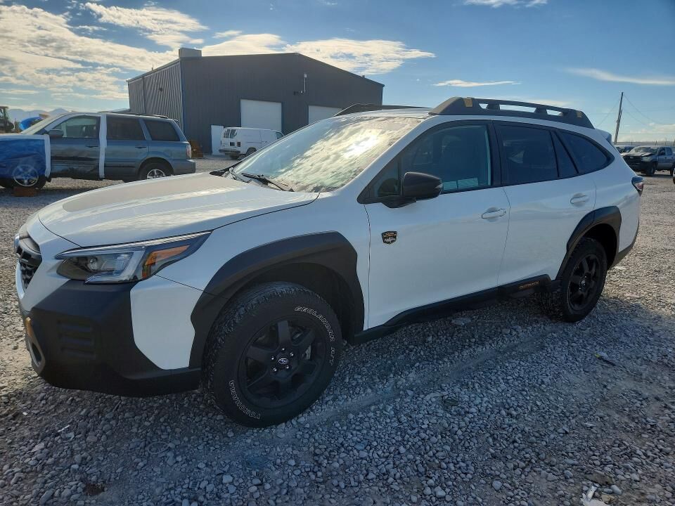 2023 SUBARU Outback