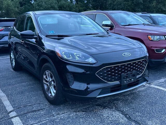 2022 FORD Escape
