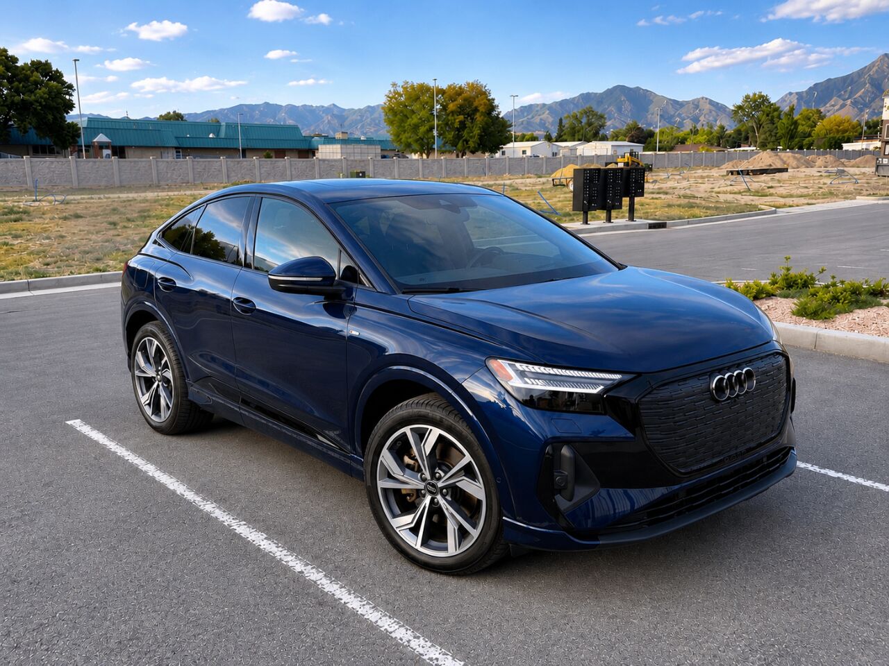2023 Audi Q4