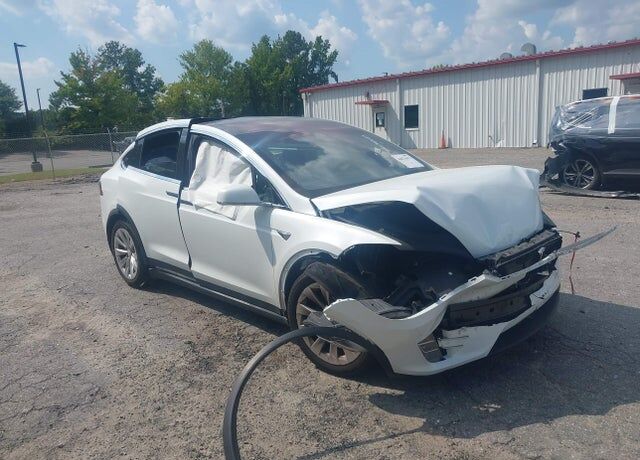 2018 TESLA Model X