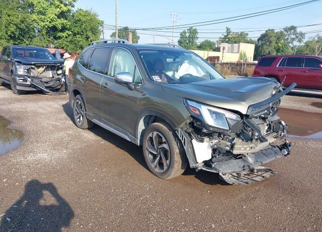 2022 SUBARU Forester