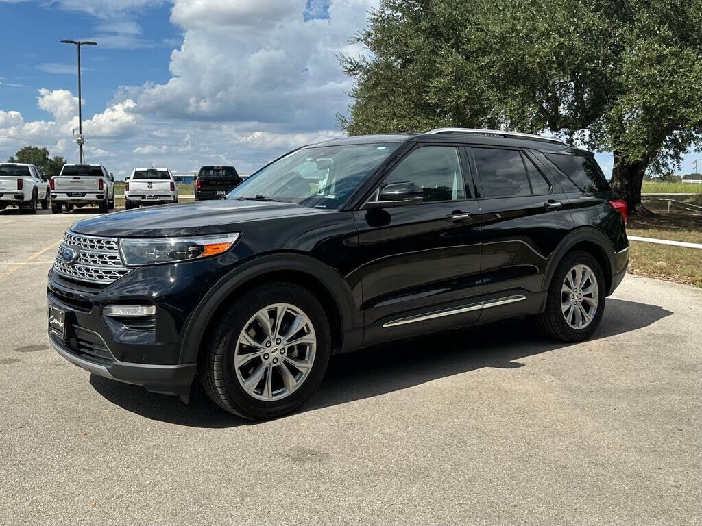 2021 FORD Explorer
