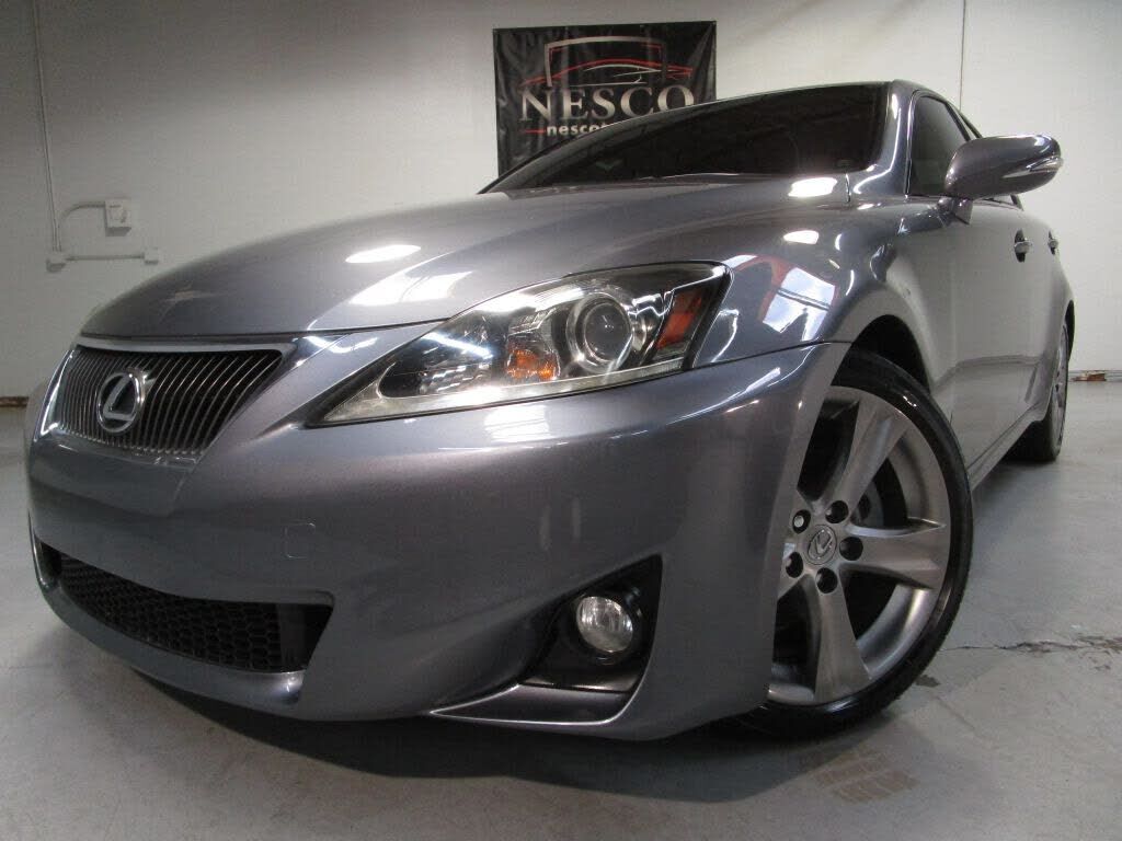 2012 LEXUS IS