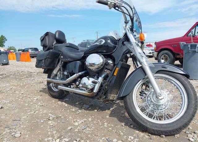 2002 HONDA VT750