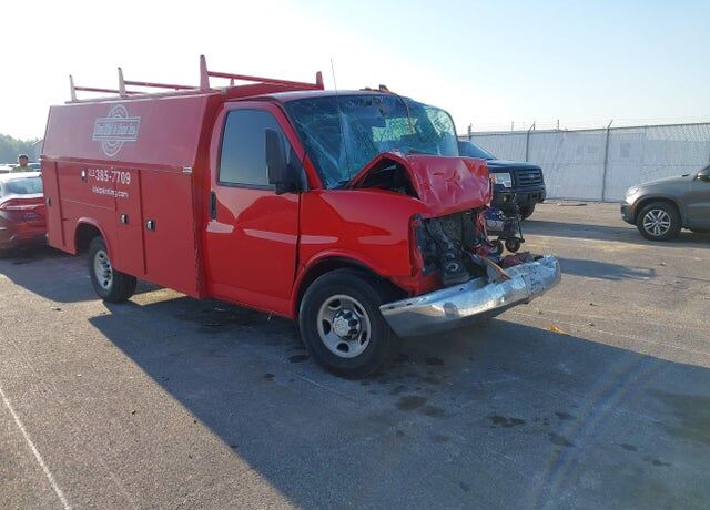 2019 CHEVROLET Express
