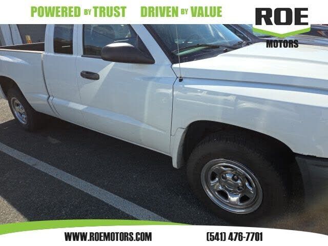 2008 DODGE Dakota