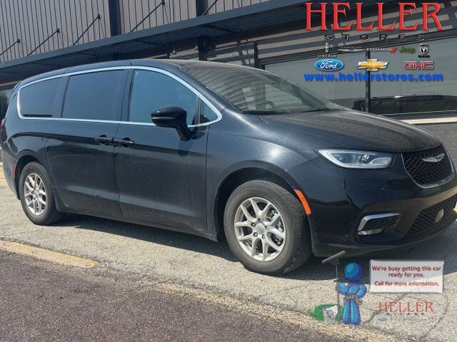 2025 CHRYSLER Pacifica