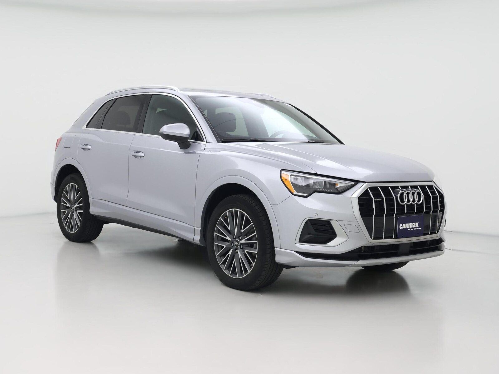 2022 AUDI Q3