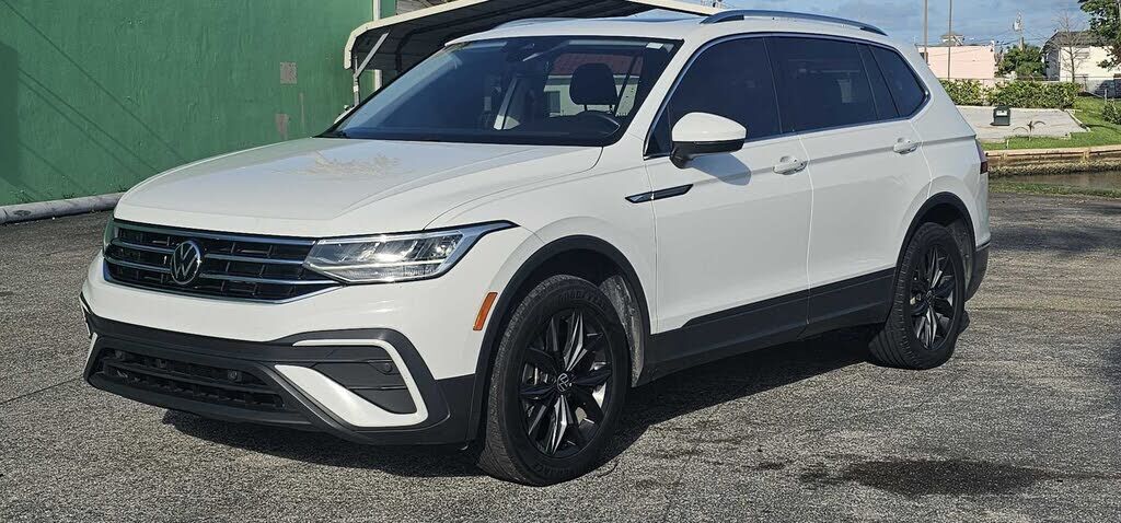 2024 VOLKSWAGEN Tiguan