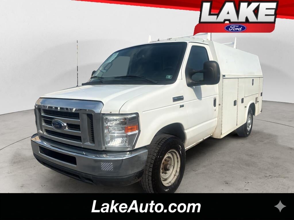 2019 FORD E-350