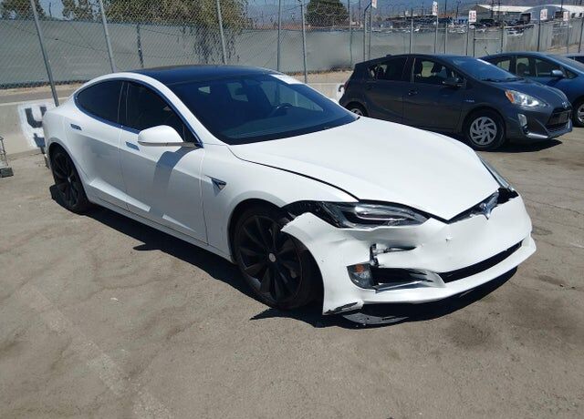 2018 TESLA Model S