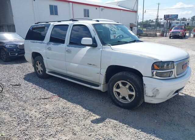 2004 GMC Yukon XL