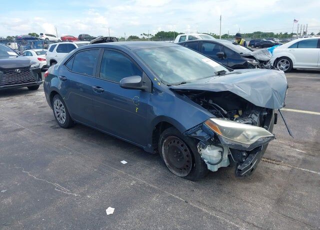 2016 TOYOTA Corolla