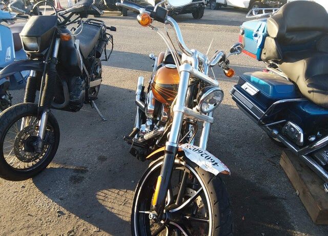 2014 HARLEY DAVIDSON Breakout