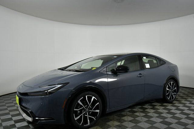 2026 TOYOTA Prius