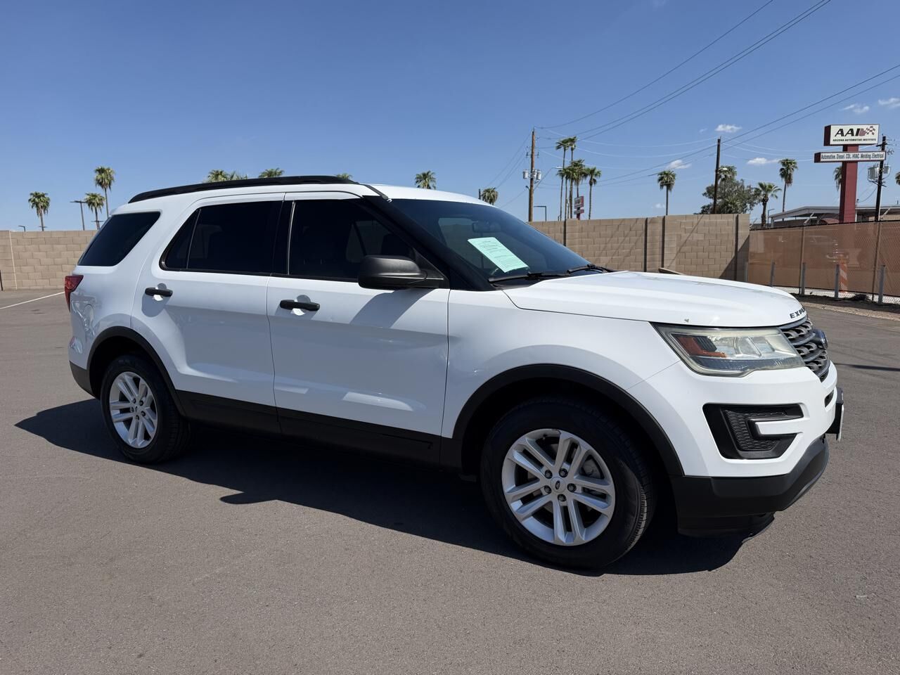 2017 FORD Explorer