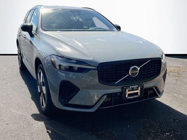 2024 VOLVO XC60