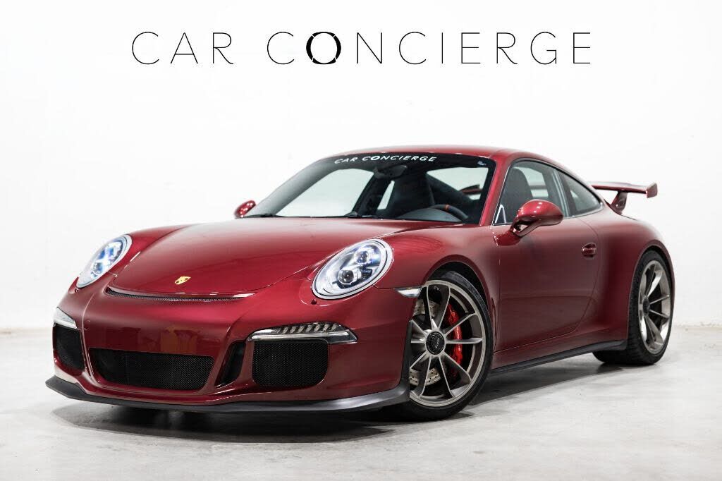 2015 PORSCHE 911