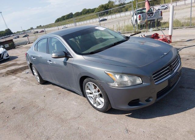 2009 NISSAN Maxima