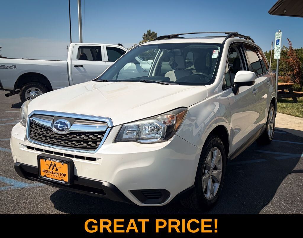 2015 SUBARU Forester