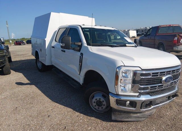 2024 FORD F-350