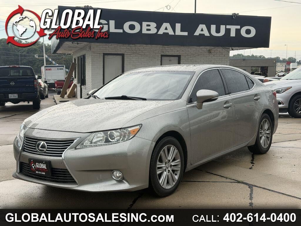 2015 LEXUS ES