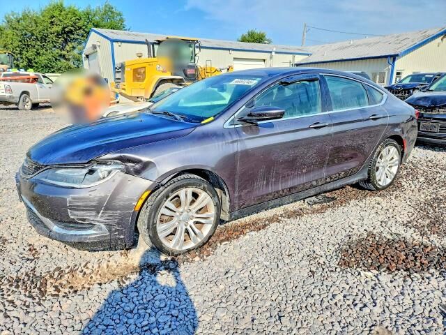 2016 CHRYSLER 200