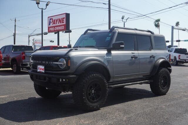 2022 FORD Bronco