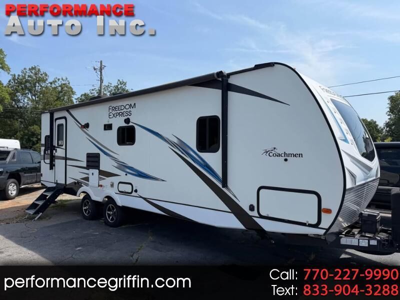 2020 FOREST RIVER Freedom Express