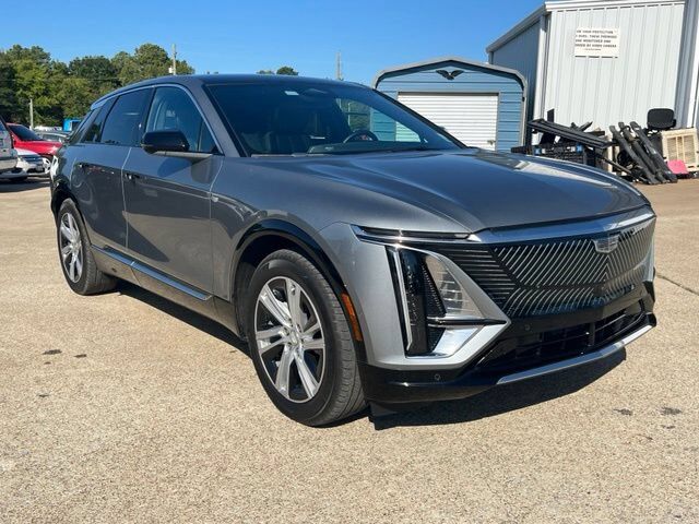 2024 CADILLAC Lyriq