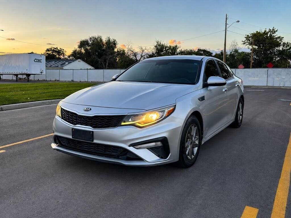 2019 KIA Optima