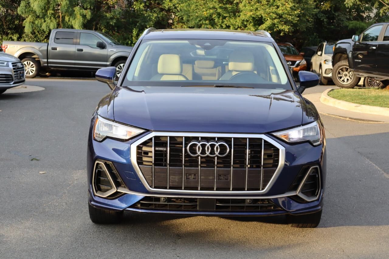2022 Audi Q3