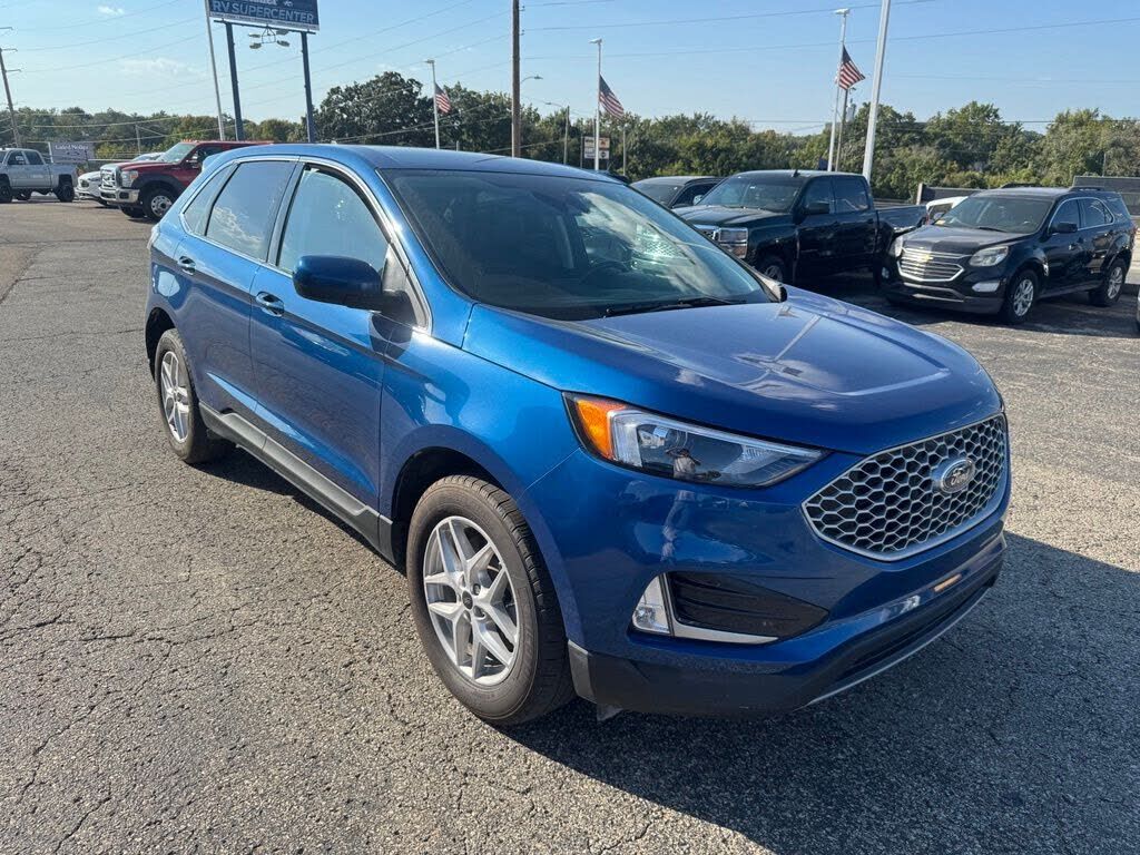 2024 FORD Edge