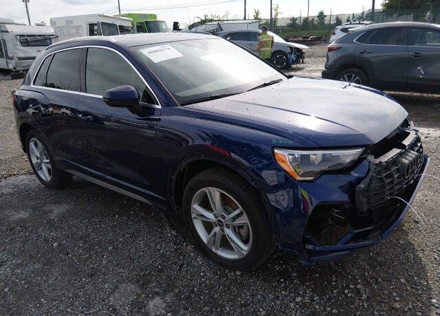2021 AUDI Q3