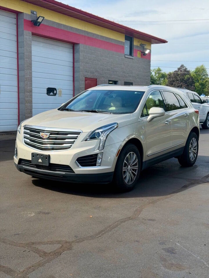 2017 CADILLAC XT5