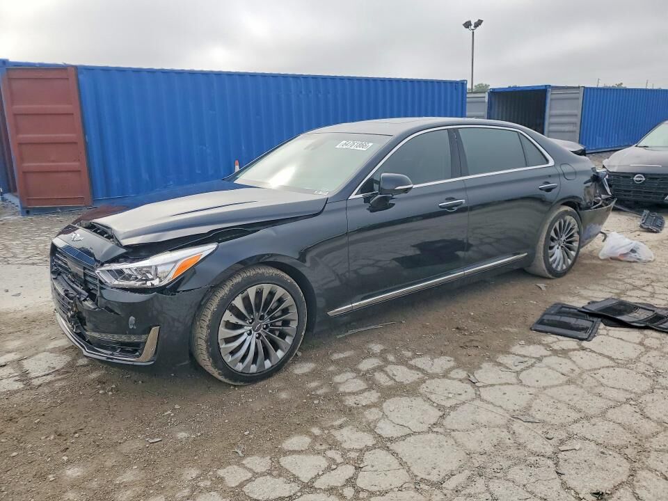2017 GENESIS G90