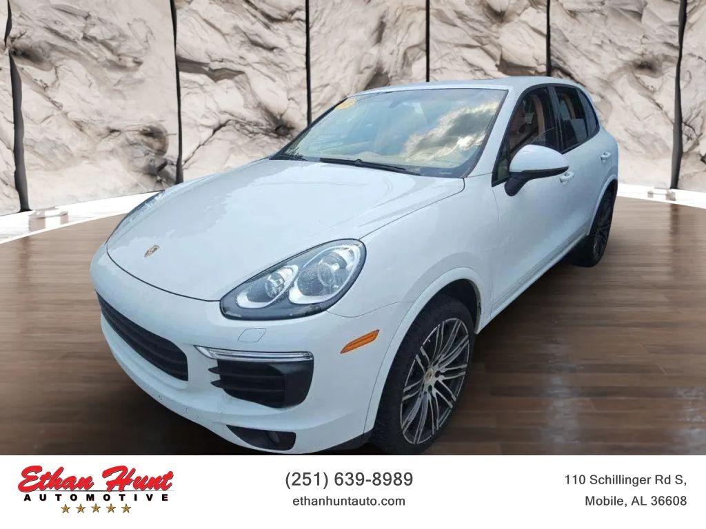 2017 PORSCHE Cayenne