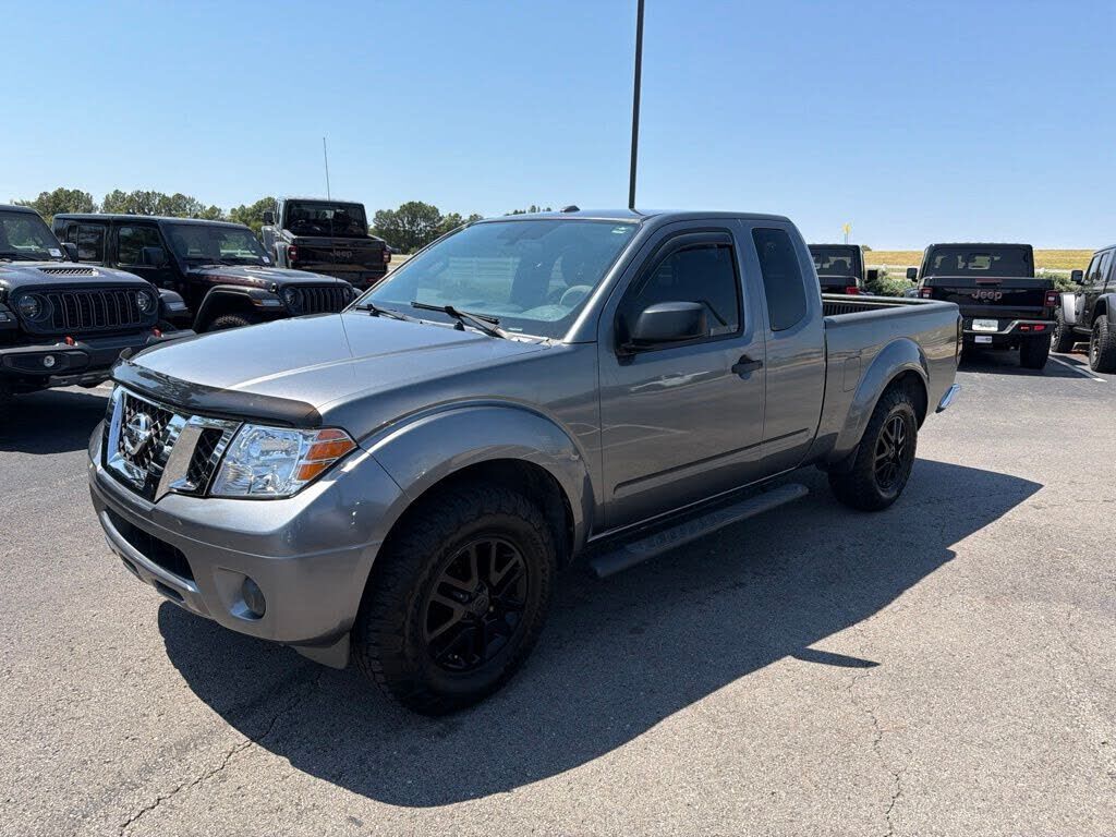 2016 NISSAN Frontier