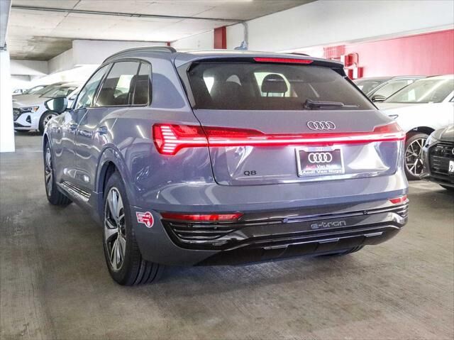 2024 Audi Q8