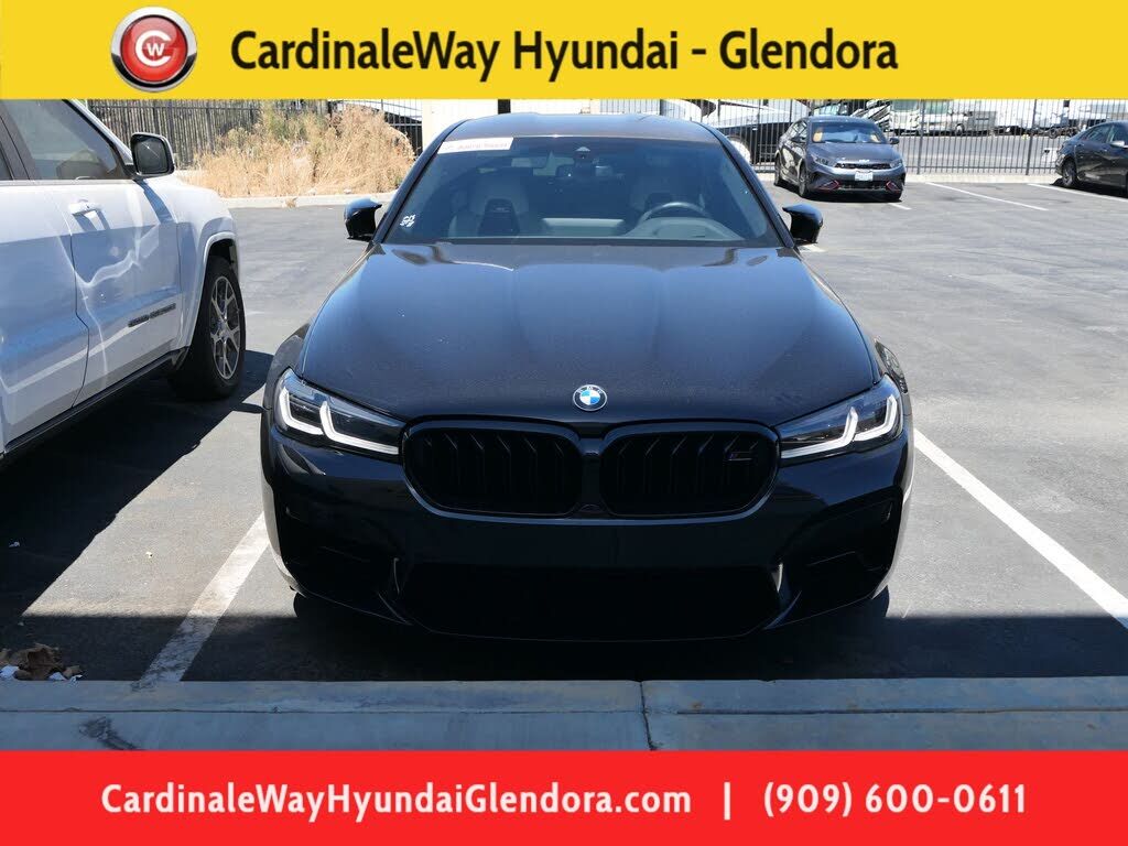 2023 BMW M5