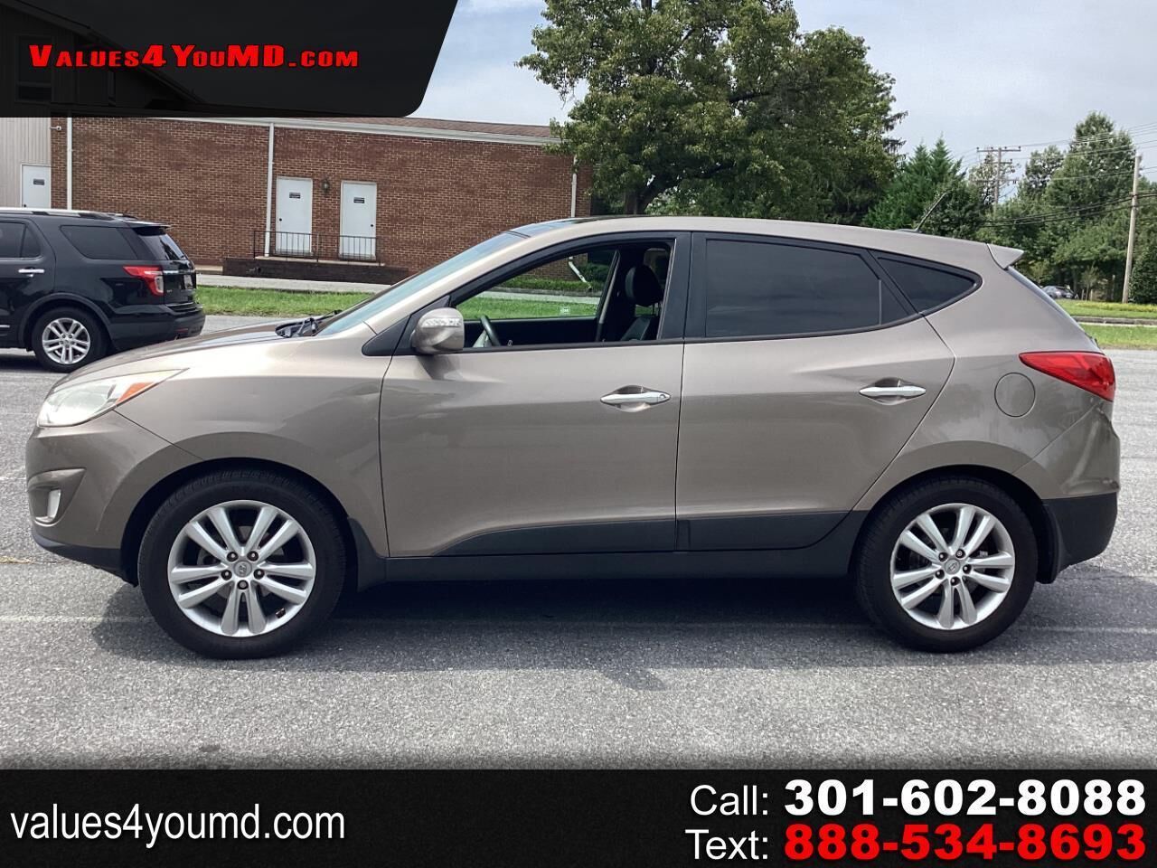 2011 HYUNDAI Tucson