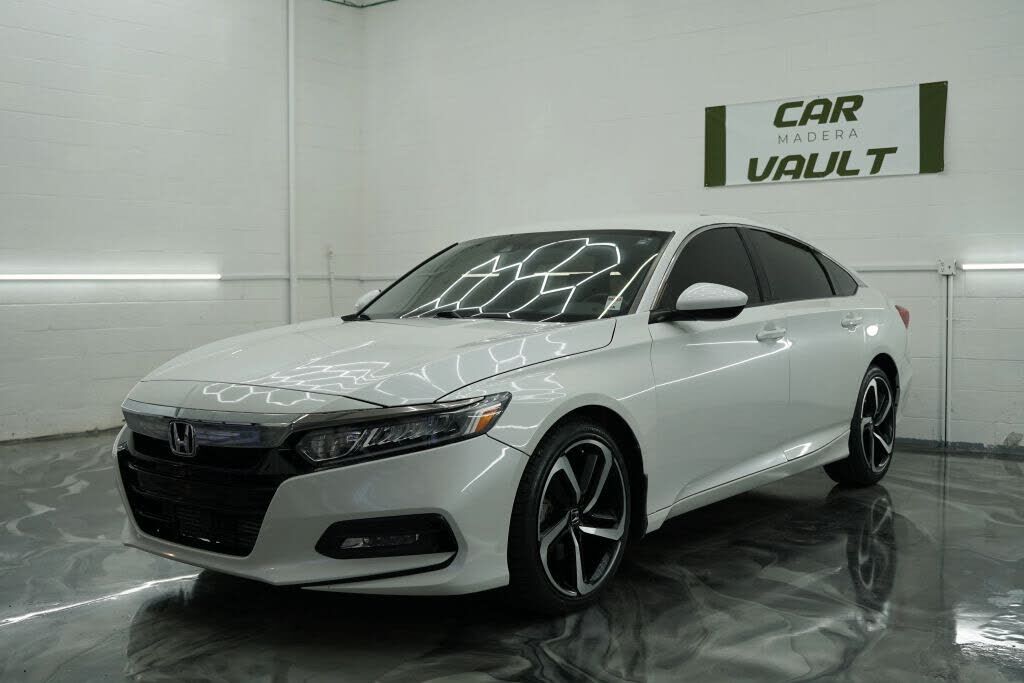 2020 HONDA Accord