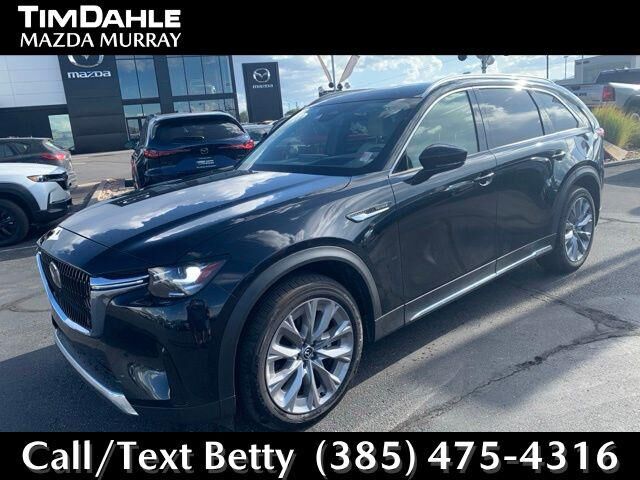 2026 MAZDA CX-90