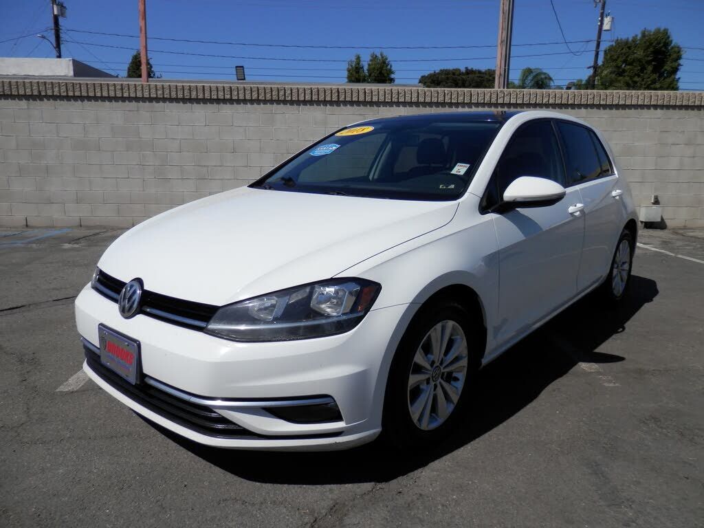 2018 VOLKSWAGEN Golf