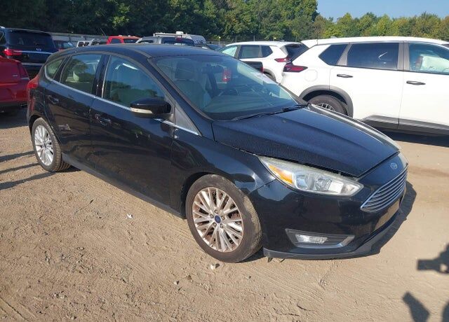 2016 FORD Focus