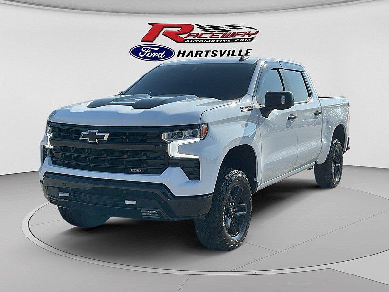 2024 CHEVROLET Silverado