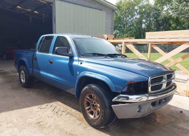 2004 DODGE Dakota