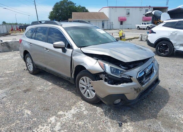 2018 SUBARU Outback